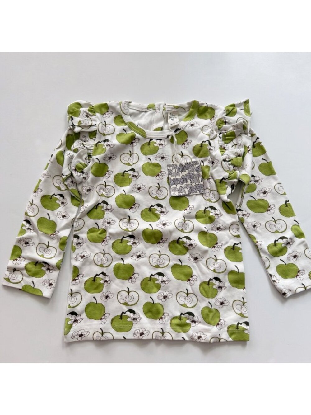 NWT Kate Quinn Organics Girl Green Apples top 6 years